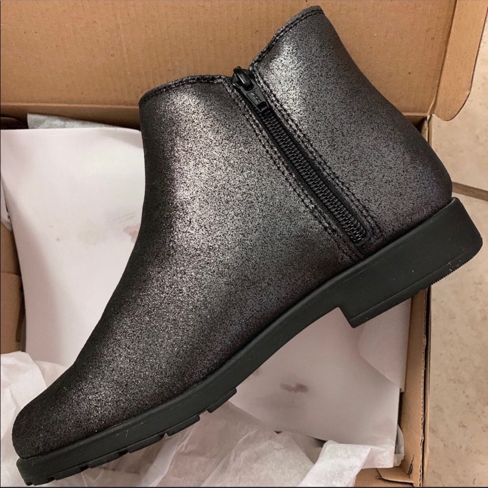 Stride Rite Isabella Metallic Bootie - Picture 4 of 5
